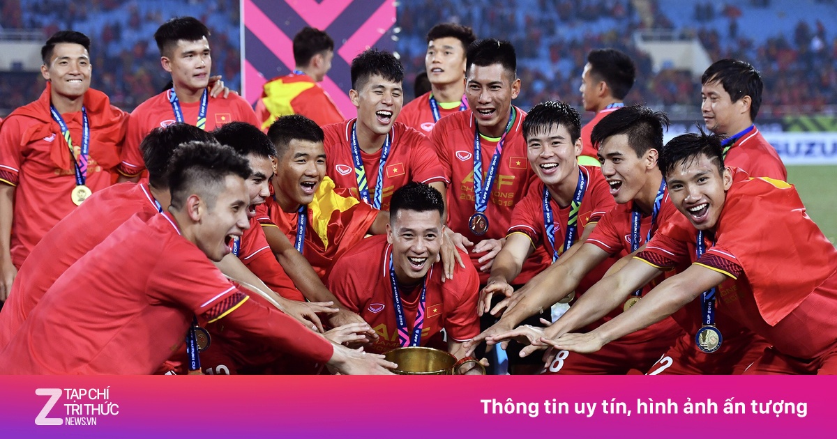 羡慕？孙兴慜祝贺凯恩终于获得了冠军